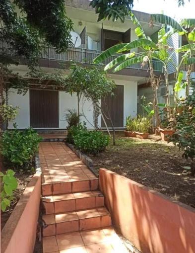 Locatriolet Apartment แซงต์-เดอนี ภายนอก รูปภาพ